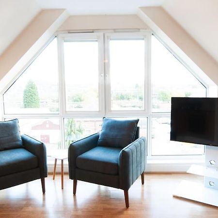 Burton-upon-Trent *New* 2-Bed Modern Apartment מראה חיצוני תמונה
